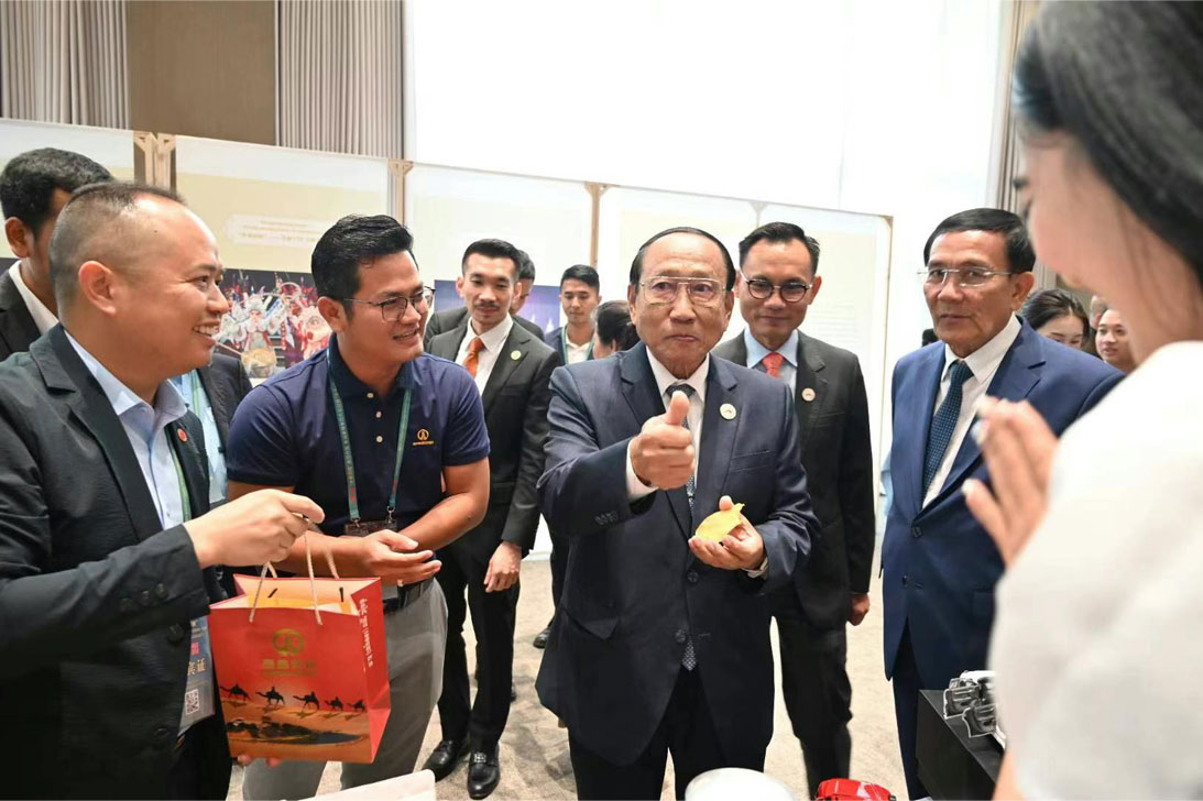 柬埔寨对中国公民试行免签入境政策，多措并举保障游客安全。